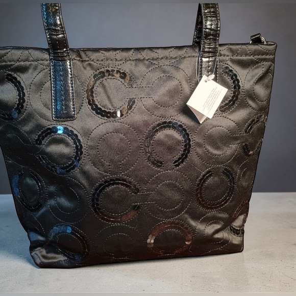 Coach Signature C Sequin Medium Tote NWT - Picture 2 of 7